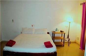 Sea View Resort Morjim Extérieur photo